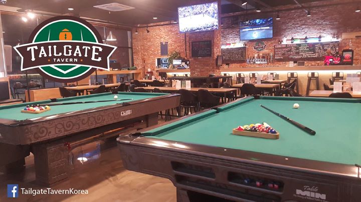 Tailgate Tavern Sports Bar and Grill