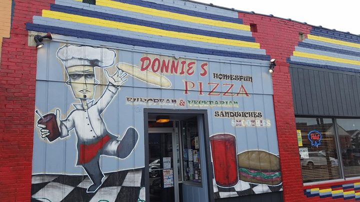 Donnie's Homespun Pizza