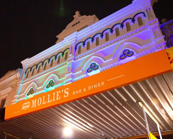 Mollie's Bar and Diner