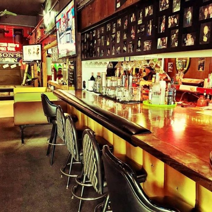 Dawson's Bar & Grill