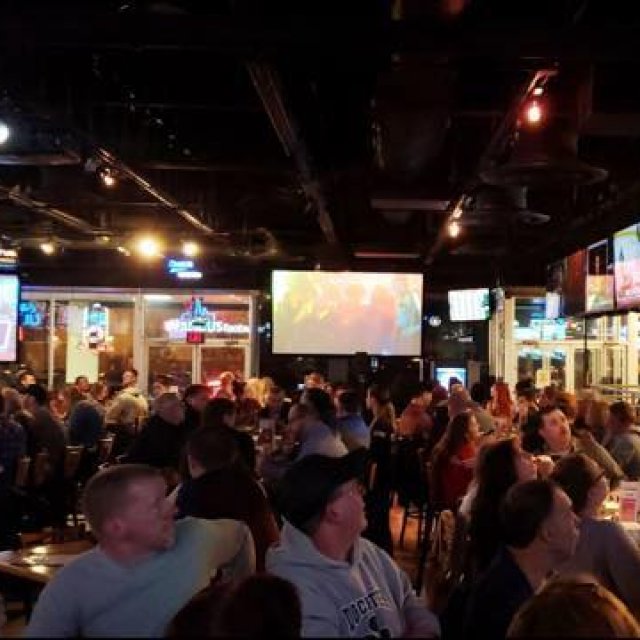 Chicago Sam's Sports Bar and Grille - Enfield