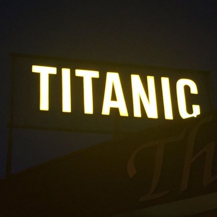 Bar Titanic