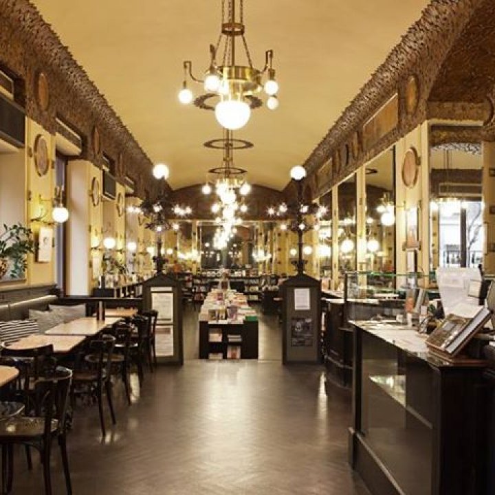 Antico Caffè San Marco. Libreria e ristorante