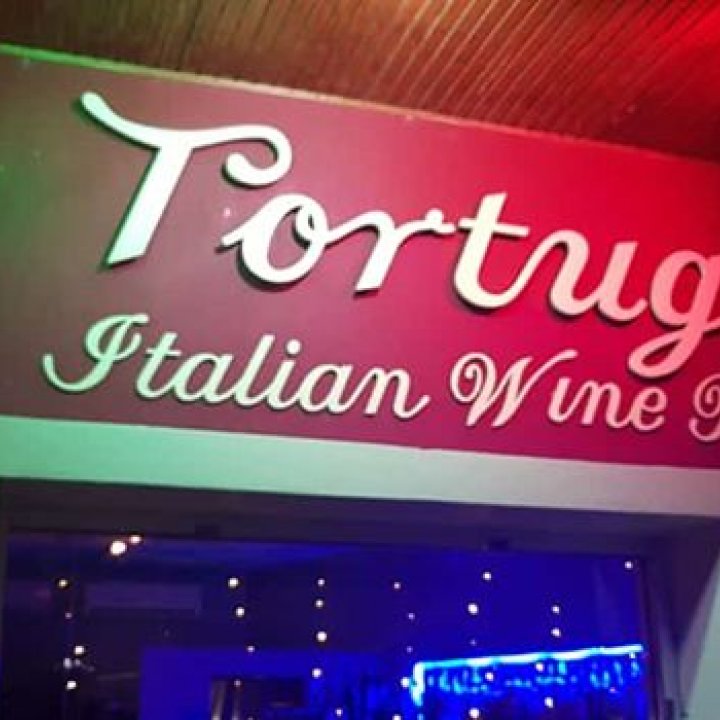 Tortuga Wine Bar